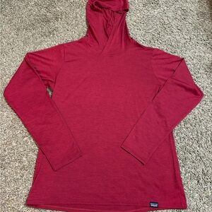 Patagonia Capilene Cool Daily Burgundy Hooded Top with 50+upf size S
